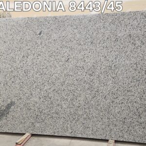 3 CM Caledonia 8483